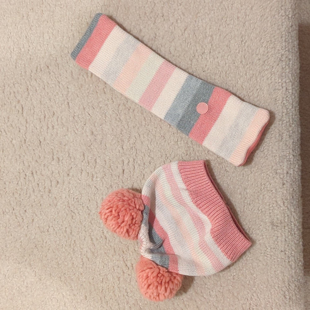 Baby GAP Winter Hat and Matching Scarf